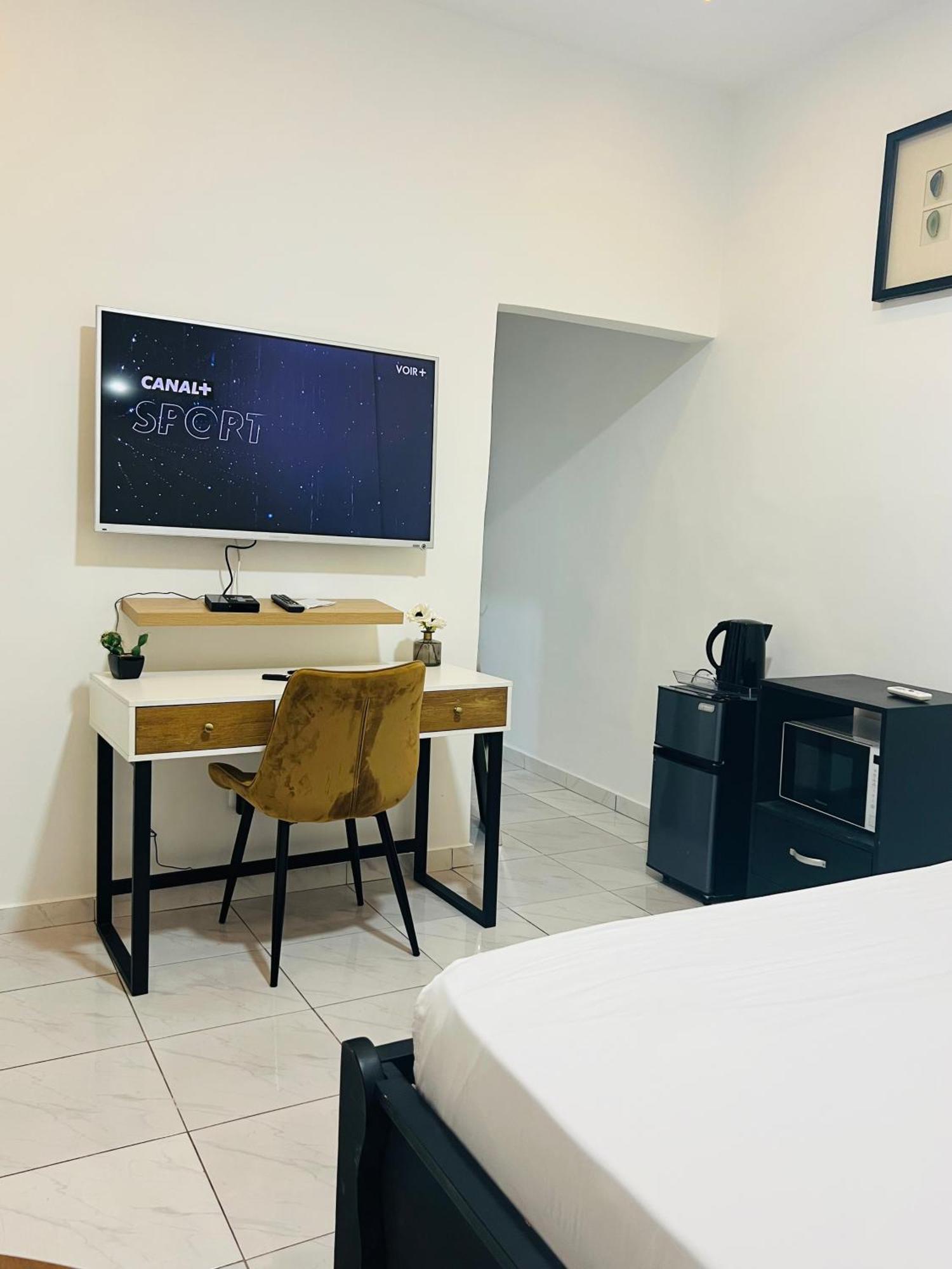 Ad Home โลเม ภายนอก รูปภาพ