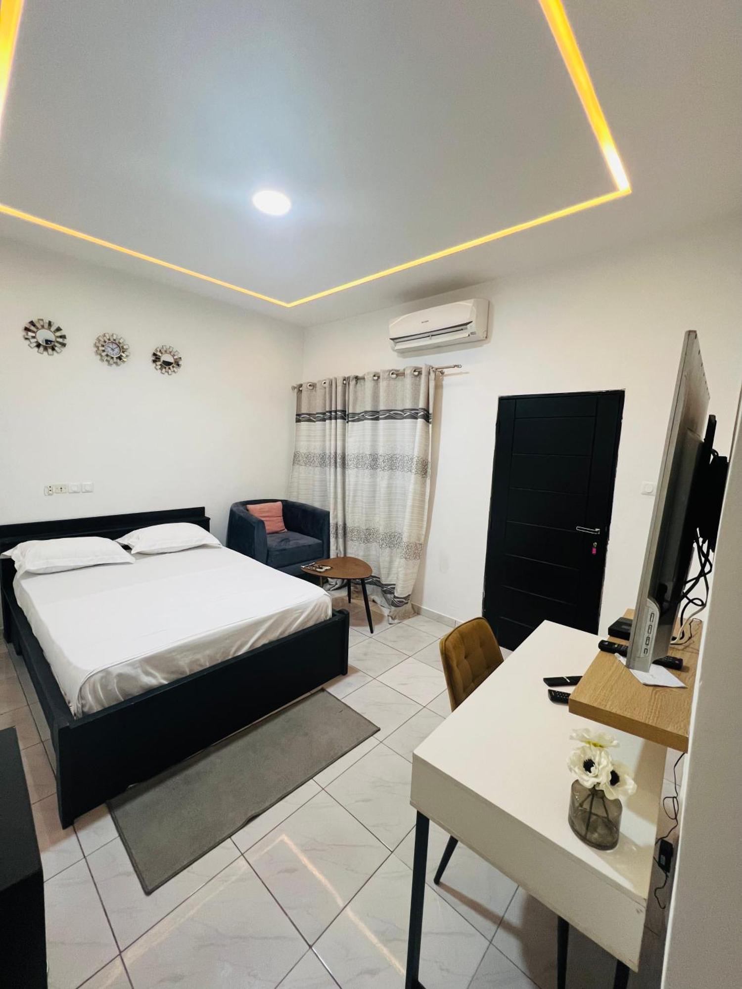 Ad Home โลเม ภายนอก รูปภาพ