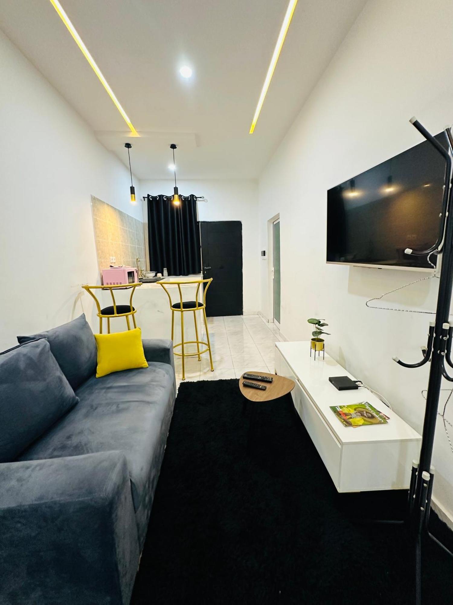 Ad Home โลเม ภายนอก รูปภาพ